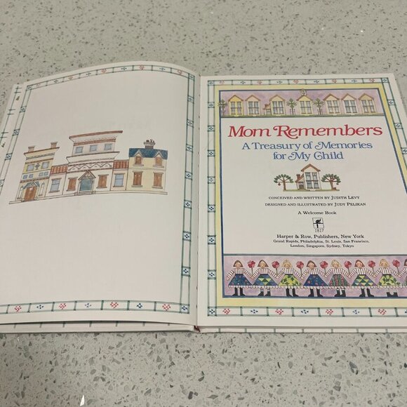 Vintage 90s MOM REMEMBERS Memory Book - Fillable Information About Childhood - Picture 5 of 11